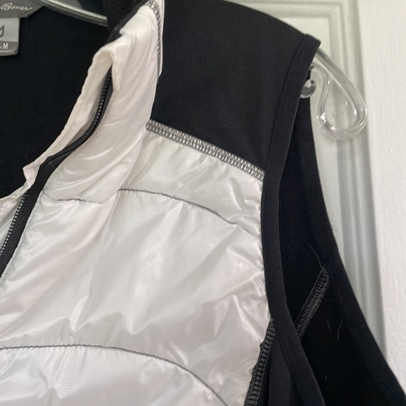 Eddie Bauer Emberlite Hybrid Vest black and white medium like new - Picture 4 of 10
